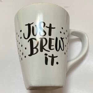 Hallmark “Just Brew It” Ceramic Coffee Mug With
Bright Yellow Interior. 12 oz